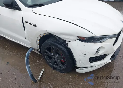 2021 Maserati Levante z USA, uszkodzony, nr VIN ZN661XUA8MX374158